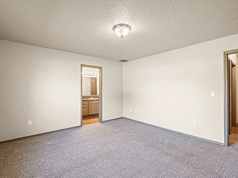 178 E Northridge Ct — Photo 30
