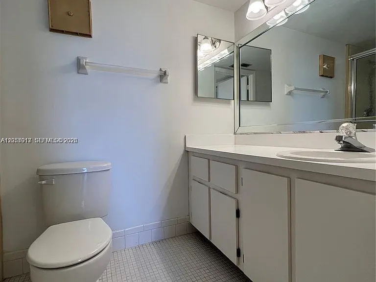 9520 Seagrape Dr #403 — Photo 13