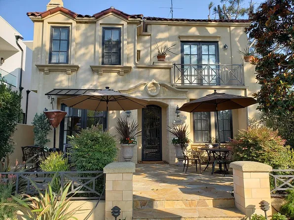 3000 Seaview Ave #1, Corona Del Mar, CA 92625