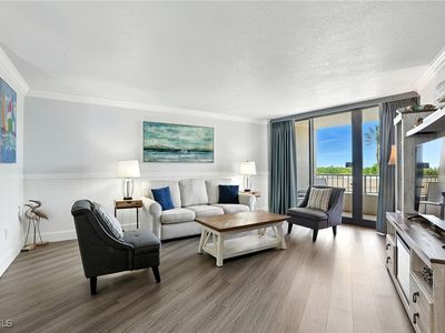 440 Seaview Ct APT 201, Marco Island, FL, 34145