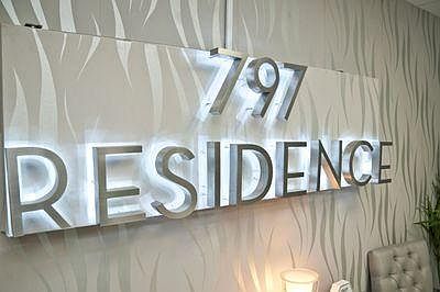 2nd image of 797 E Market St #24p0e43hy
