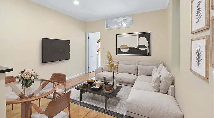 Rented by Compass | media 13