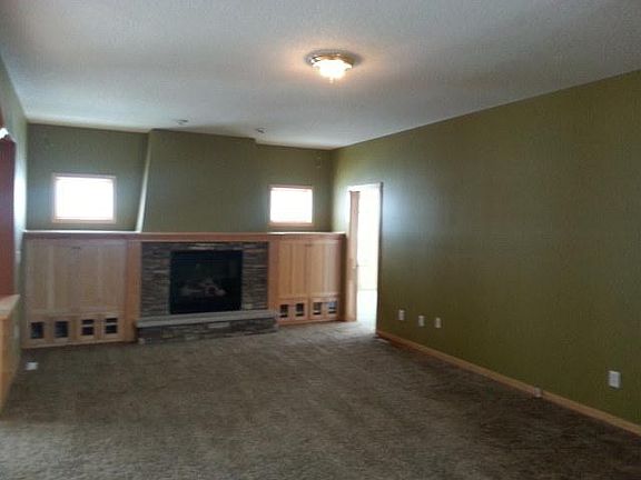 2nd image of 15786 Saint Andrews Ln NW