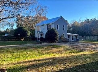 123 Williams Corner Rd, Port Haywood, VA 23138