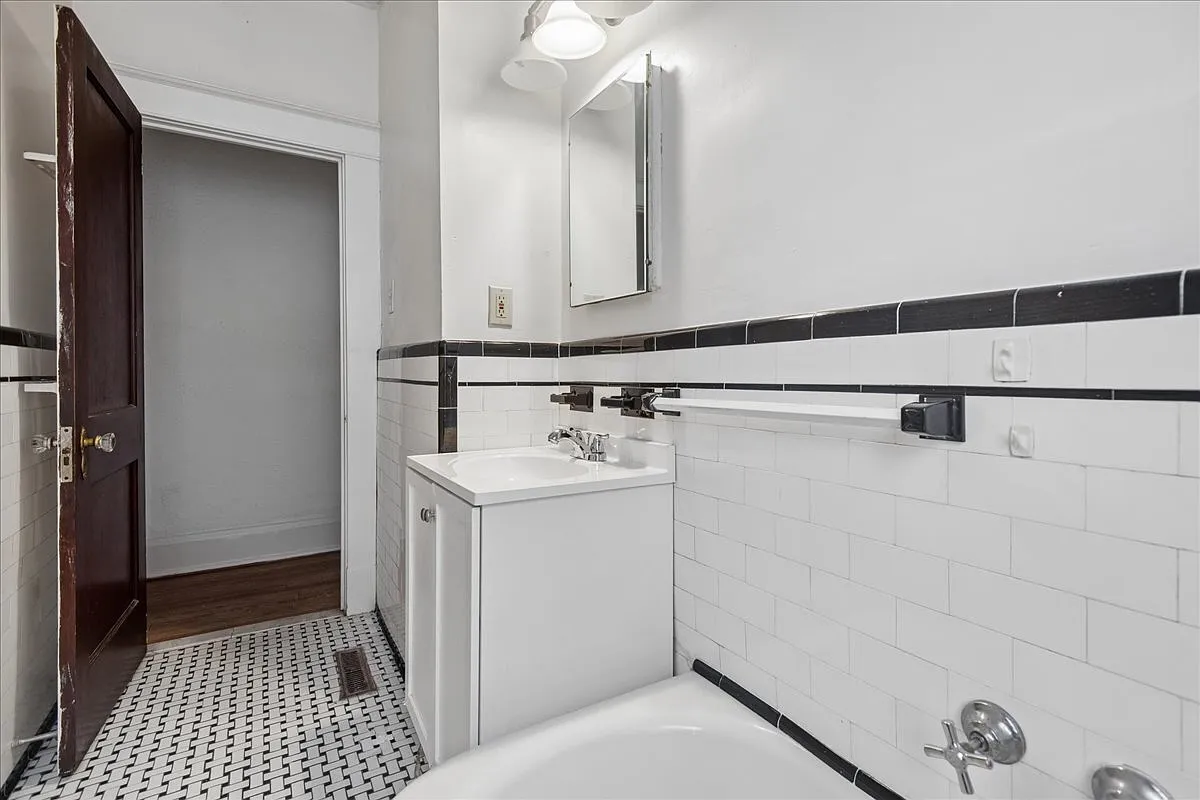 4007 Biddison Lane - 1 — Photo 3
