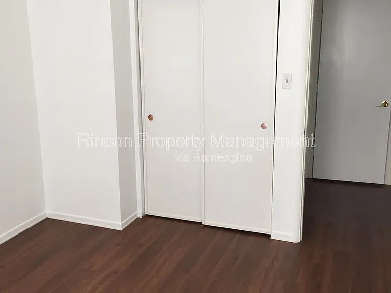 513 N North St — Photo 18