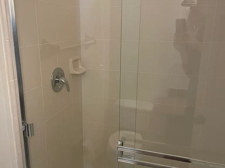3rd Bed Bath