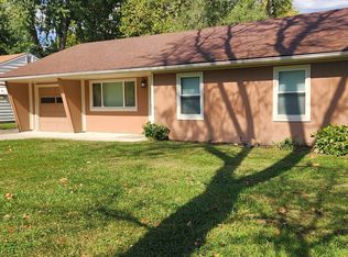 3912 SW Dixie Ct, Topeka, KS 66614