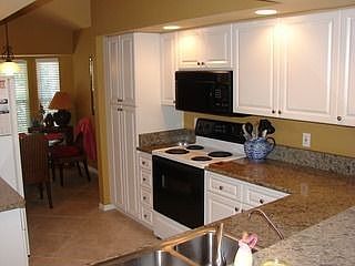 2nd image of 3556 Corinthian Way