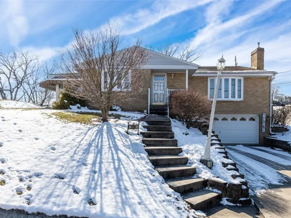 266 Crestvue Dr, Bridgeville, PA 15017