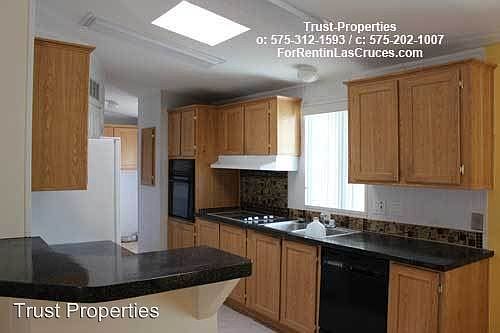 2nd image of 1625 Spruce Ave Spc 15
