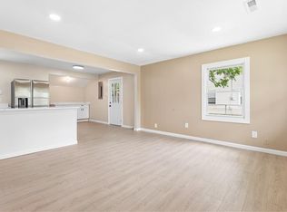 213 Shawen Dr, Hampton, VA 23669