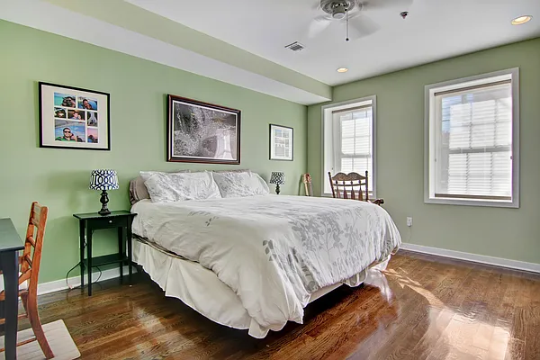 Sold by Keller Williams City Life Realty | media 7