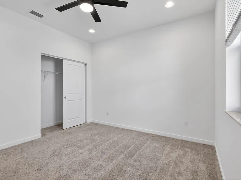8792 Antarus Dr — Photo 44