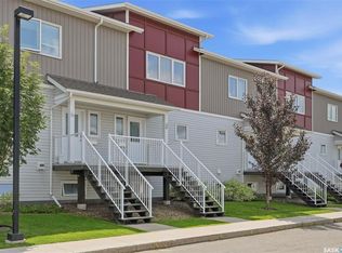225 Hassard Close #406, Saskatoon, SK S7L2W8