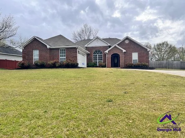 1109 Panola Cir, Warner Robins, GA 31088