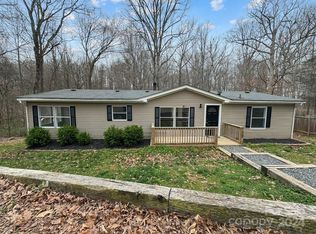 1629 Windermere Rd, Mount Holly, NC 28120