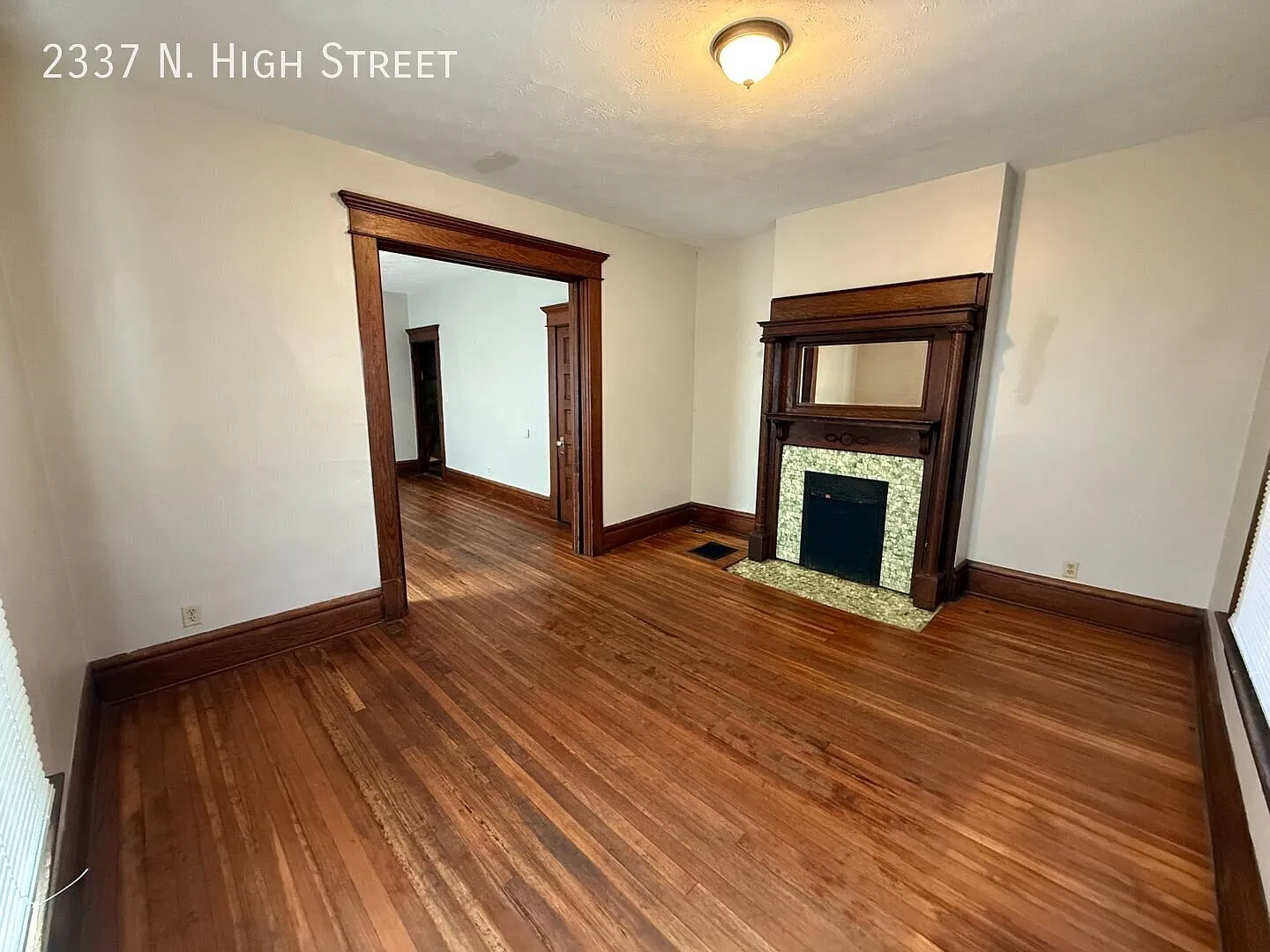 Large 4 Bed 1.5 Bath Right in North Campus - Available FALL 2027 — Photo 2