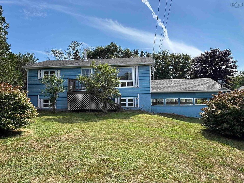 1st image of 52 Dunhams Landing Rd