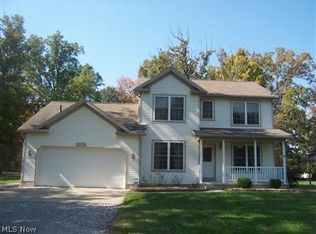 3891 Mahoning Rd, Lake Milton, OH 44429