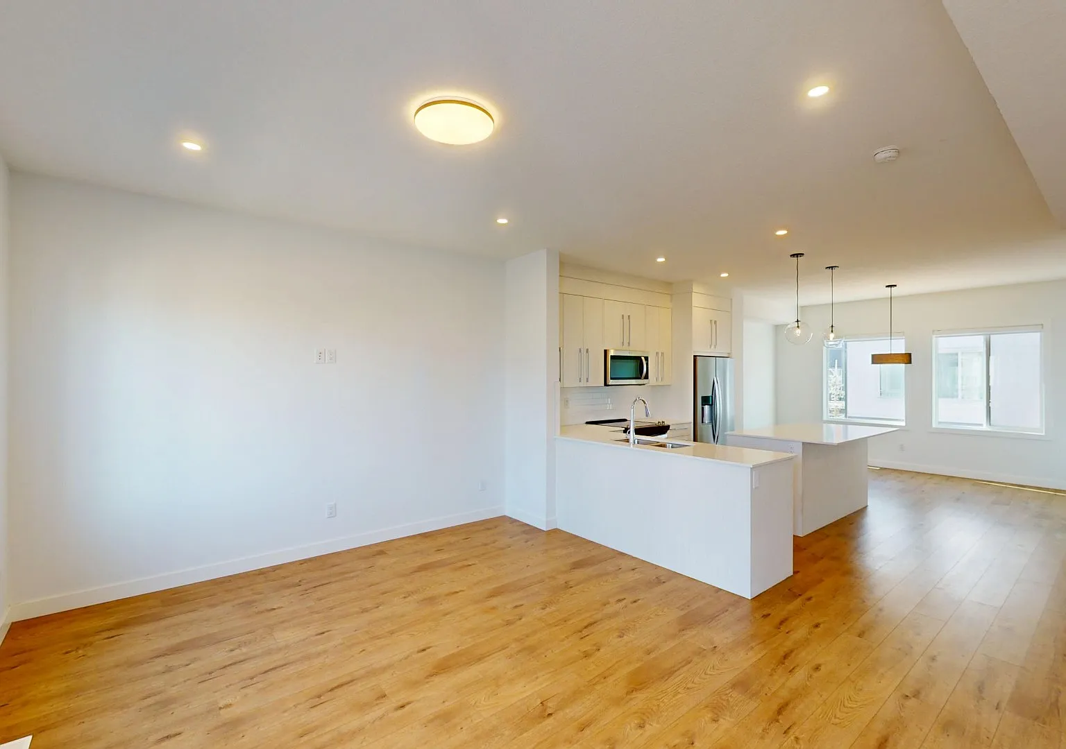 1004 - 280 Chelsea Road — Photo 3