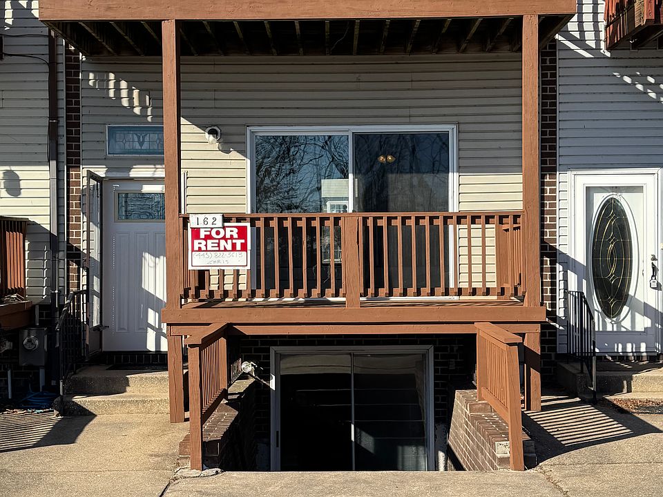 1st image of 162 Villa Capri Cir