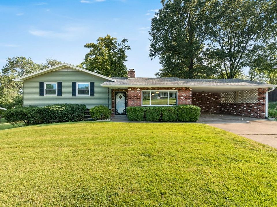 1st image of 2551 Masters Dr