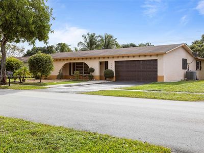 8800 NW 3rd St, Pembroke Pines, FL, 33024