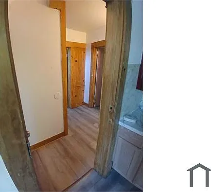 3606 E 57th St — Photo 3