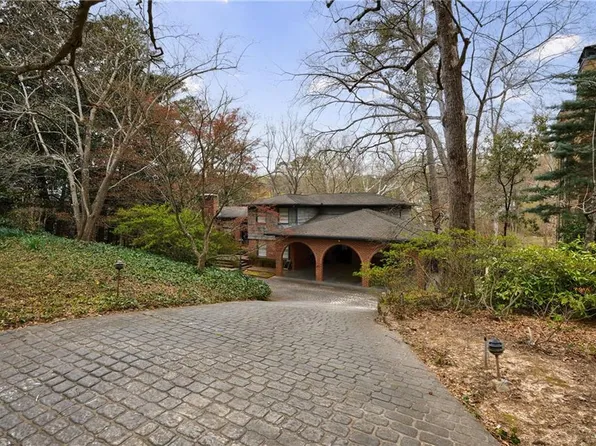 2544 Brookdale Dr NW, Atlanta, GA 30305