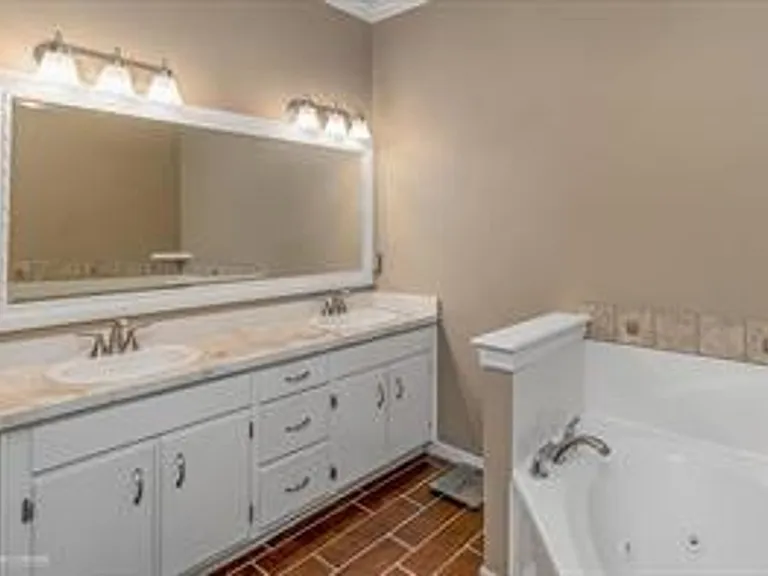 6339 Westwood Rd — Photo 13
