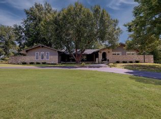 306 S Centennial Rd, Arkansas City, KS 67005