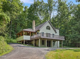 490 Reservoir Rd, North Adams, MA 01247