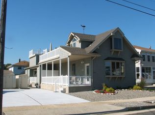 140 4th St S #A, Brigantine, NJ 08203