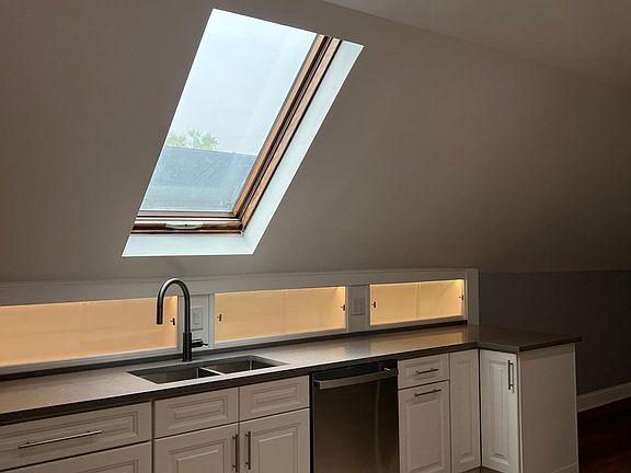 5th image of 3023 N Christiana Ave #2