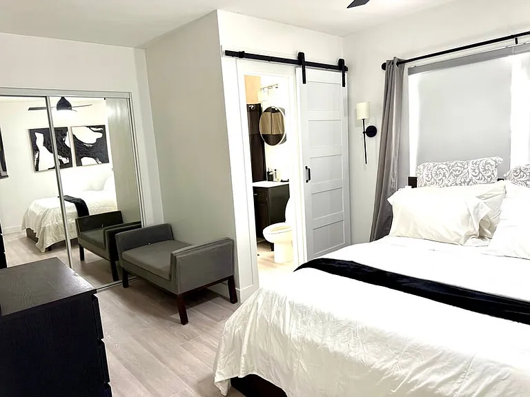 Ground Level Ensuite Bedroom