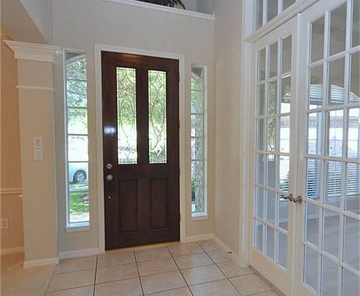 3rd image of 1543 Harness Oaks Ct