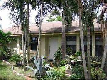 2nd image of 4400 Gulfstream Rd