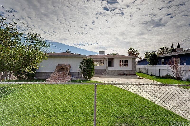 1st image of 17657 Granada Ave