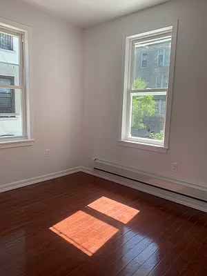 Rented by Homemax Realty Inc. | media 4
