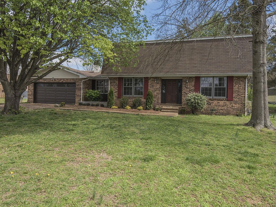 1st image of 608 Lake Terrace Dr
