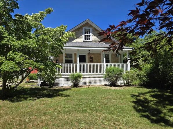 199 Cammett Road, Marstons Mills, MA 02648