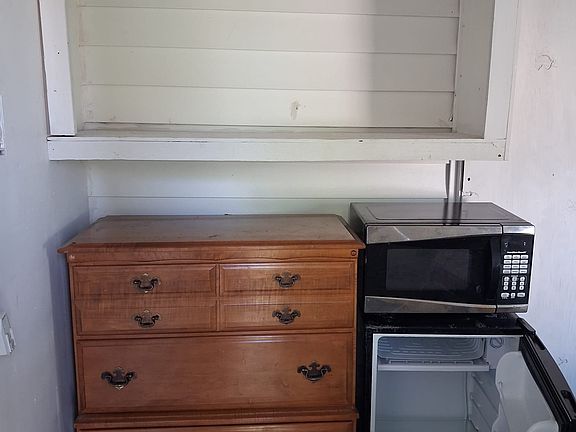 2nd image of 457 Kelly Ln #2