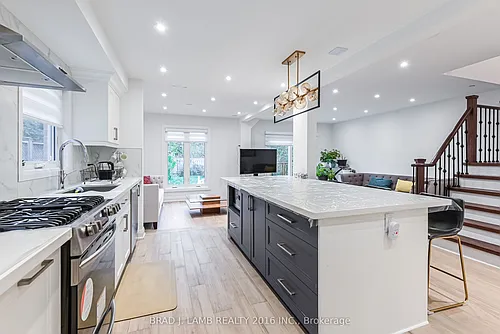 54 Campbell Ave Photo 1