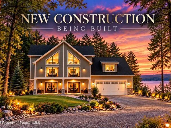136 Sunrise Trl, Hawley, PA 18428