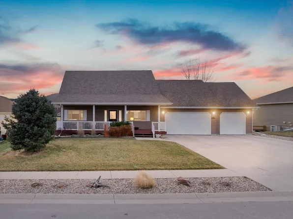 1835 Iron Horse Loop, Spearfish, SD 57783