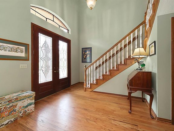 5th image of 25 Cascade Springs Pl
