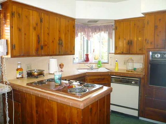 2nd image of 2660 Blackton Dr