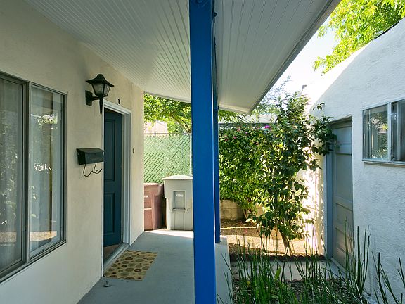 5th image of 1451 E California Ave