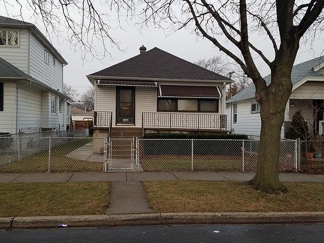 1st image of 1638 N 16th Ave